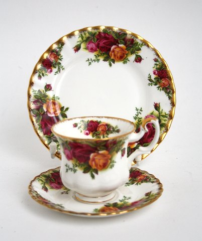 Kaffekop og kagetallerken, Old Country Rose, Royal Albert