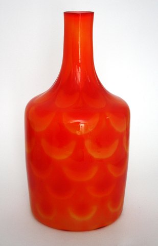 Orange Peacock vase, Elme